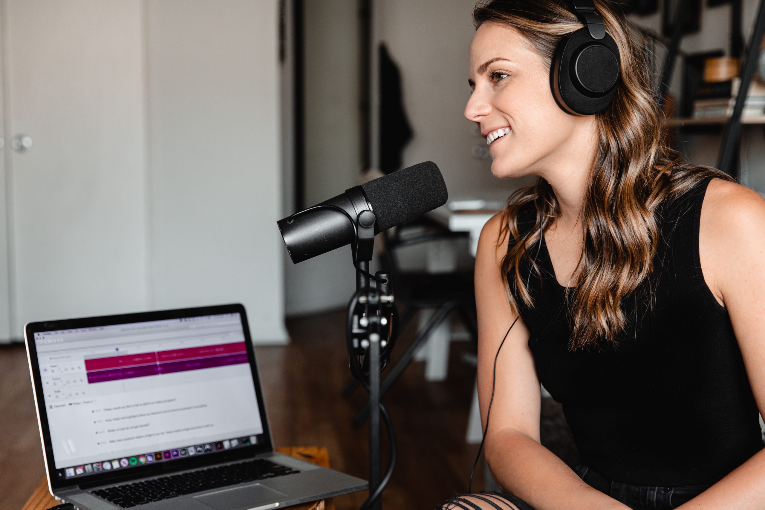 Best Podcasts For Female Entrepreneurs 