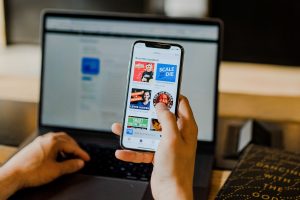 Top 10 Business Growth Podcasts for Entrepreneurs in 2023