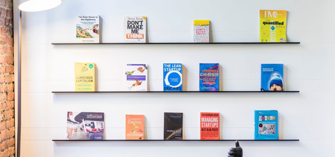 12 Best Books for Starting a Business